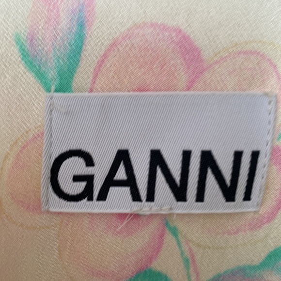 Very Rare Ganni runway floral wrap dress, so pretty - Picture 6 of 7